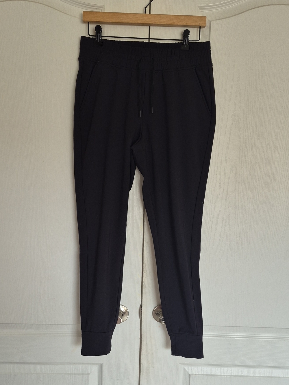 Women's Black Jogger Pants - Stretch Athletic Pants